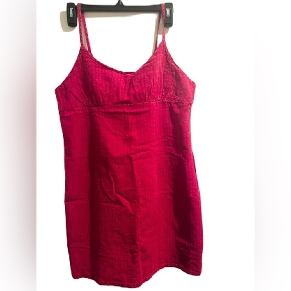 Wild Fable Sleeveless Woven Bodycon Magenta Dress with small torn Size M and L